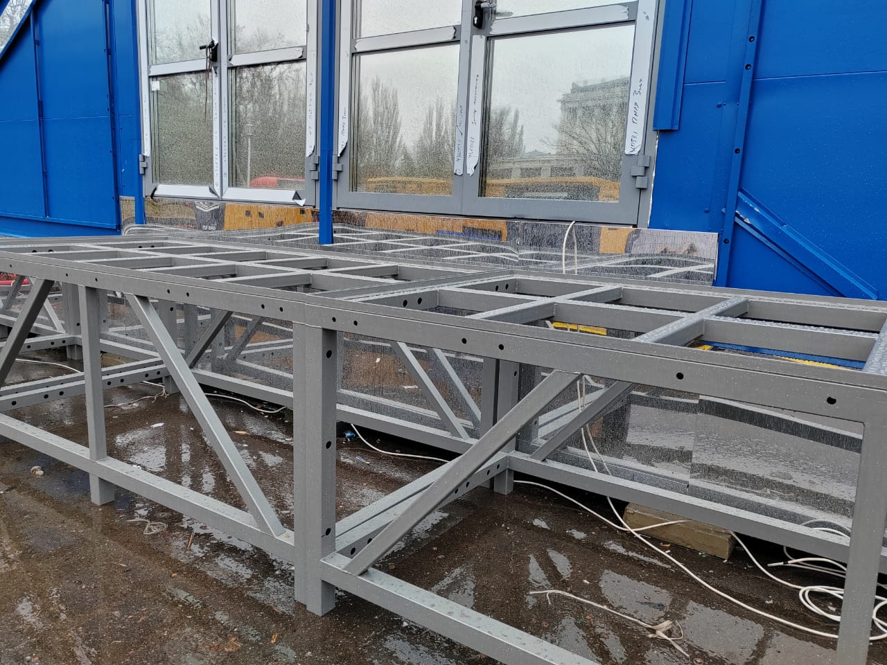 Сварной каркас стола в стиле лофт